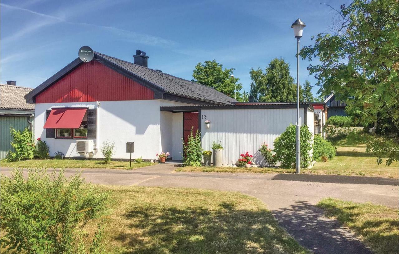 Cozy Home In Borgholm With Wifi Bagian luar foto